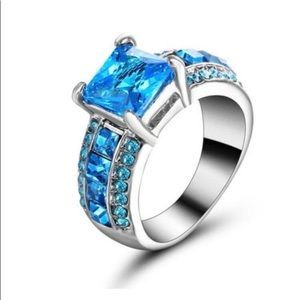 AQUAMARINE RING.